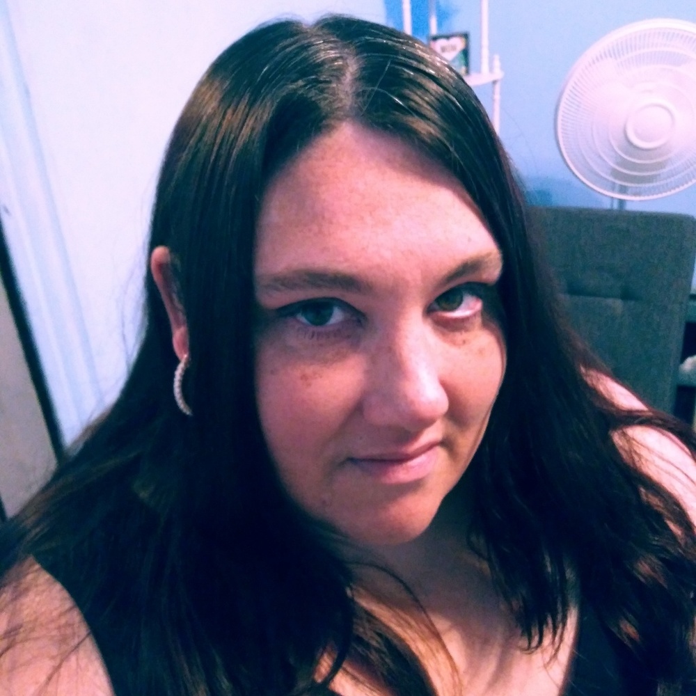 Meet your Posher, Tiffany